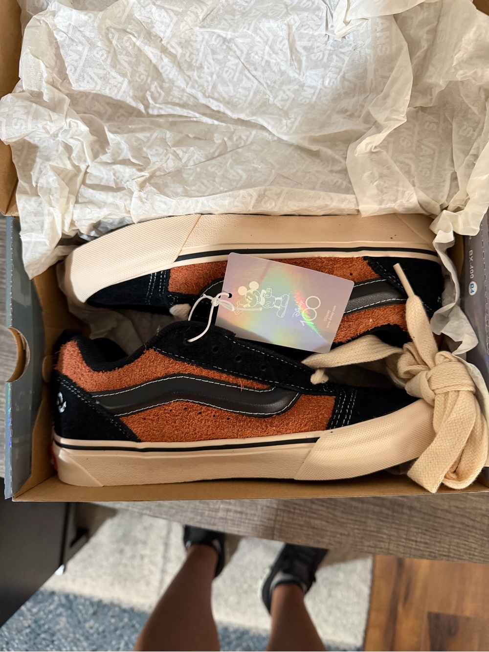 Vans Old Skool Sneakers in Rust and Black NEW women’s 6.5SZ men’s 5SZ